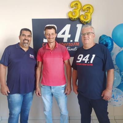  Campo Abeto FM comemorou com os ouvintes, 33 anos com programaÃ§Ã£o especial